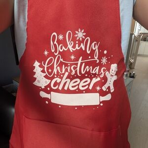 New. (5) Christmas Baking Apron
